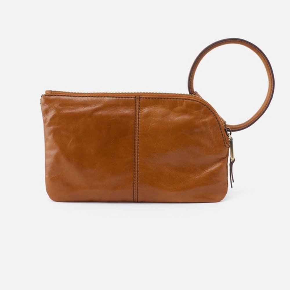 HOBO “sable” wristlet. Brown genuine leather. New with tags and never used!